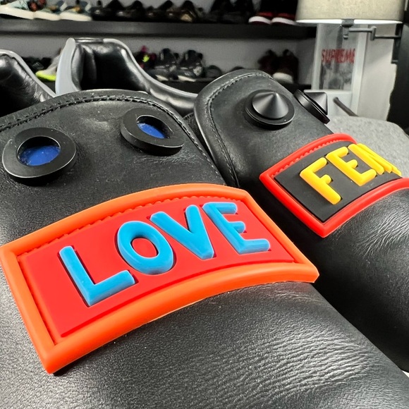 🍎FENDI VOCABULARY SLIP ON SNEAKER🍎 - Picture 7 of 9